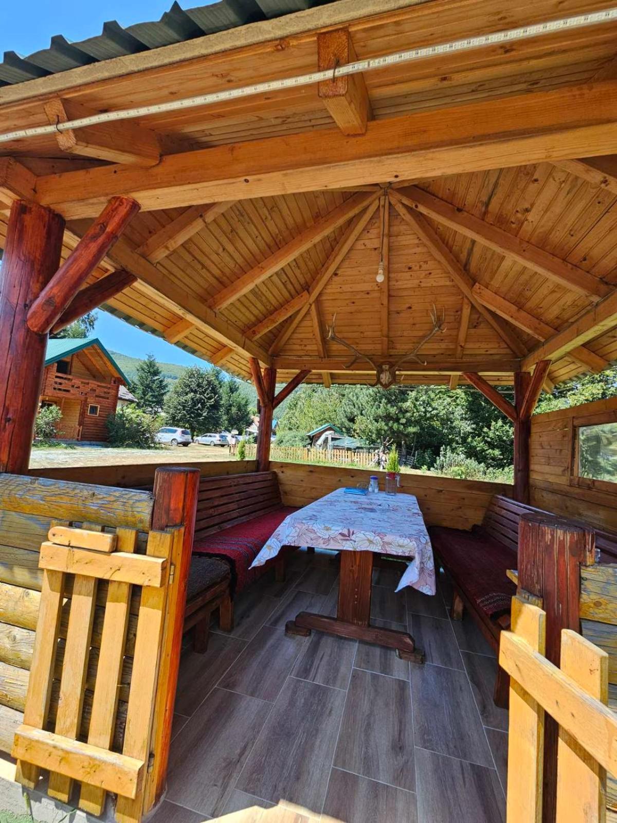 Konaci Oceva Zemlja Bungalovi Konaci Oceva Zemlja Vikendica 모이코바츠 외부 사진